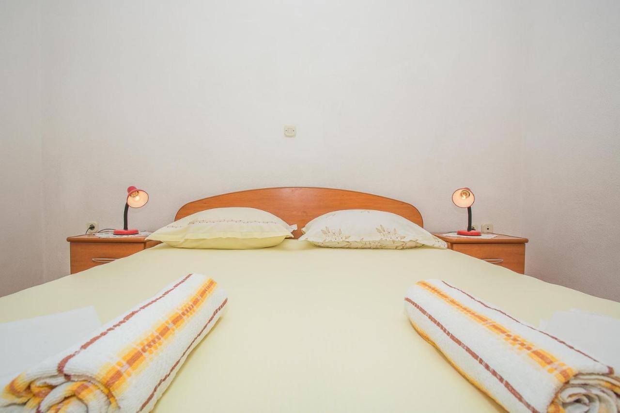 Apartments Nuic 748 ماكارسكا المظهر الخارجي الصورة