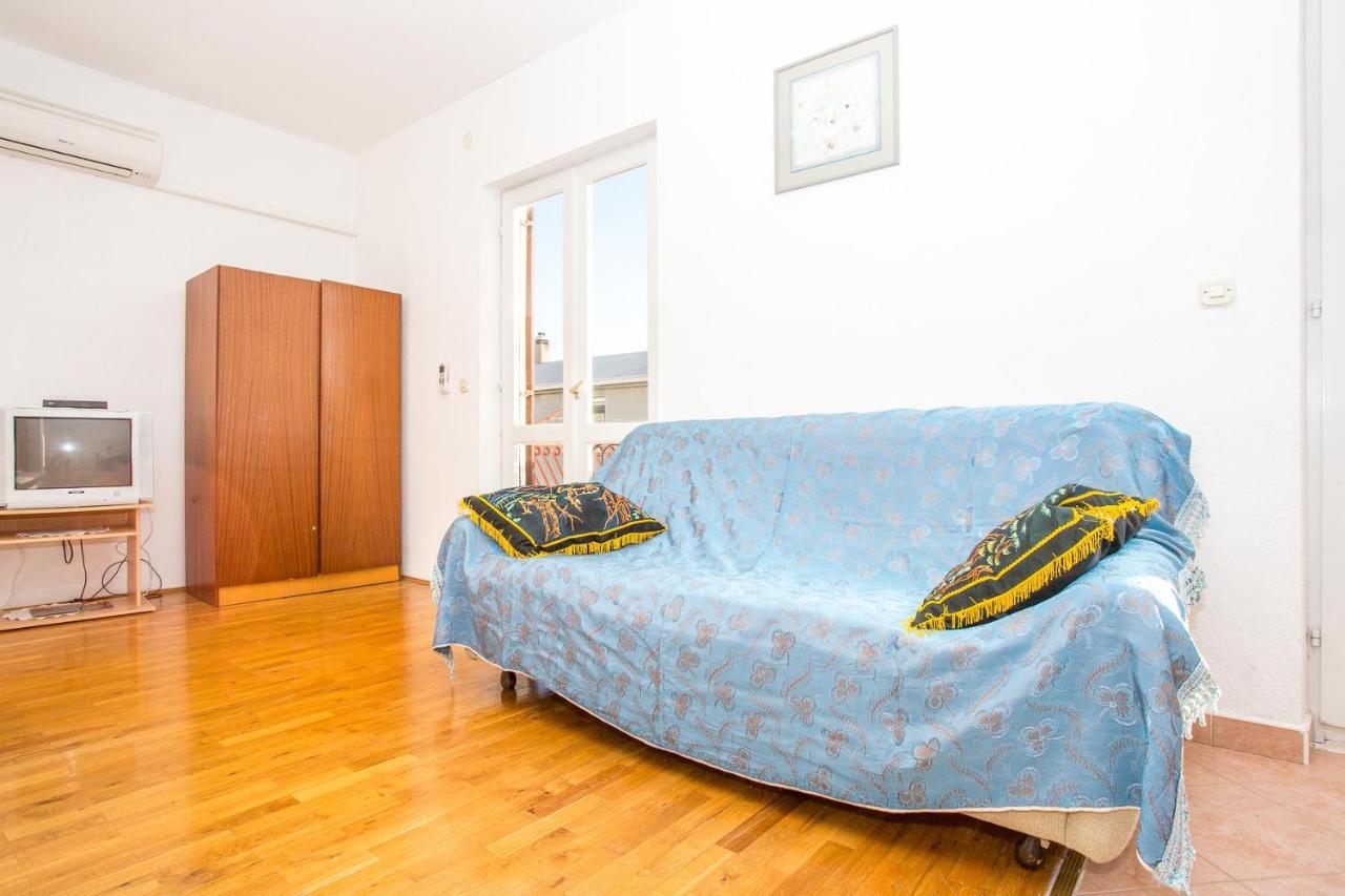 Apartments Nuic 748 ماكارسكا المظهر الخارجي الصورة