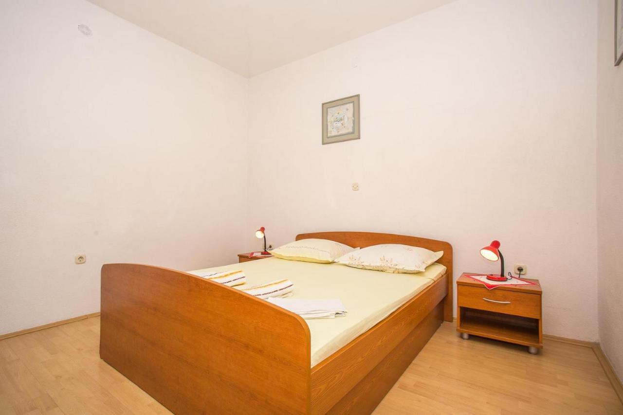 Apartments Nuic 748 ماكارسكا المظهر الخارجي الصورة
