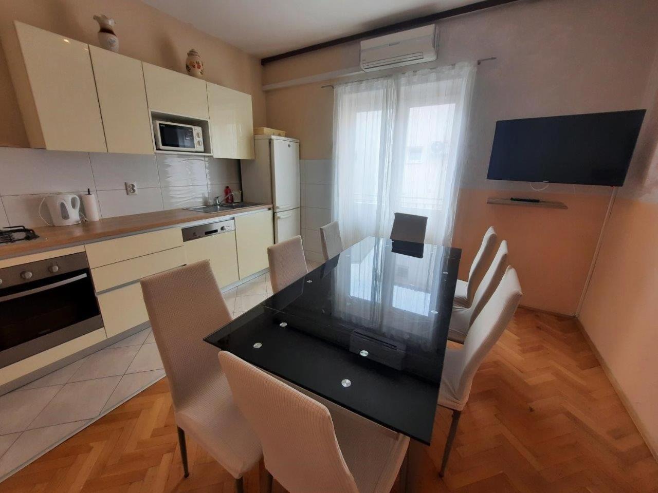Apartments Nuic 748 ماكارسكا المظهر الخارجي الصورة